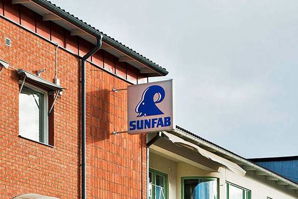 Sunfab Sign